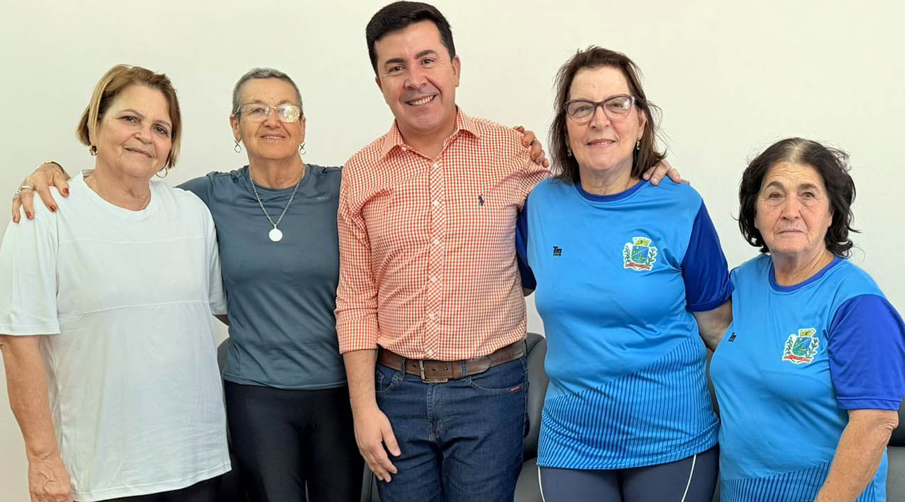 GESTÃO MUNICIPAL VALORIZA ATUAÇÃO DE GRUPO DE APOIO AO COMBATE AO CÂNCER